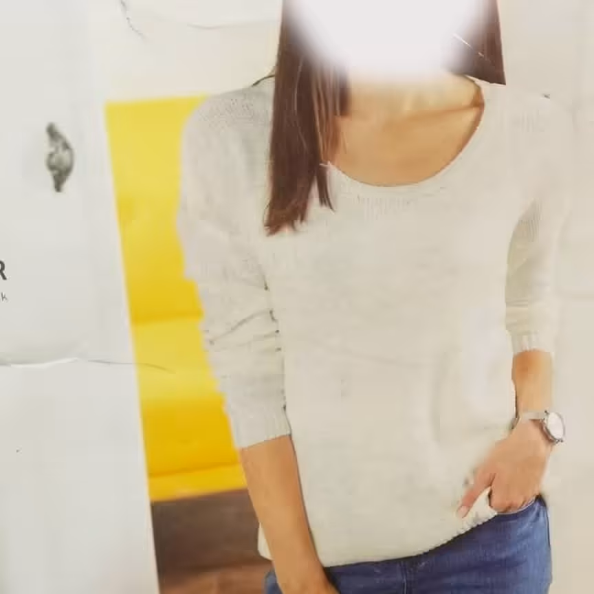 بلوز بافت درشت سفید برند اسمارا آلمان 