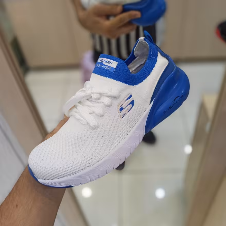 کتانی اسکچرز جورابی طبی