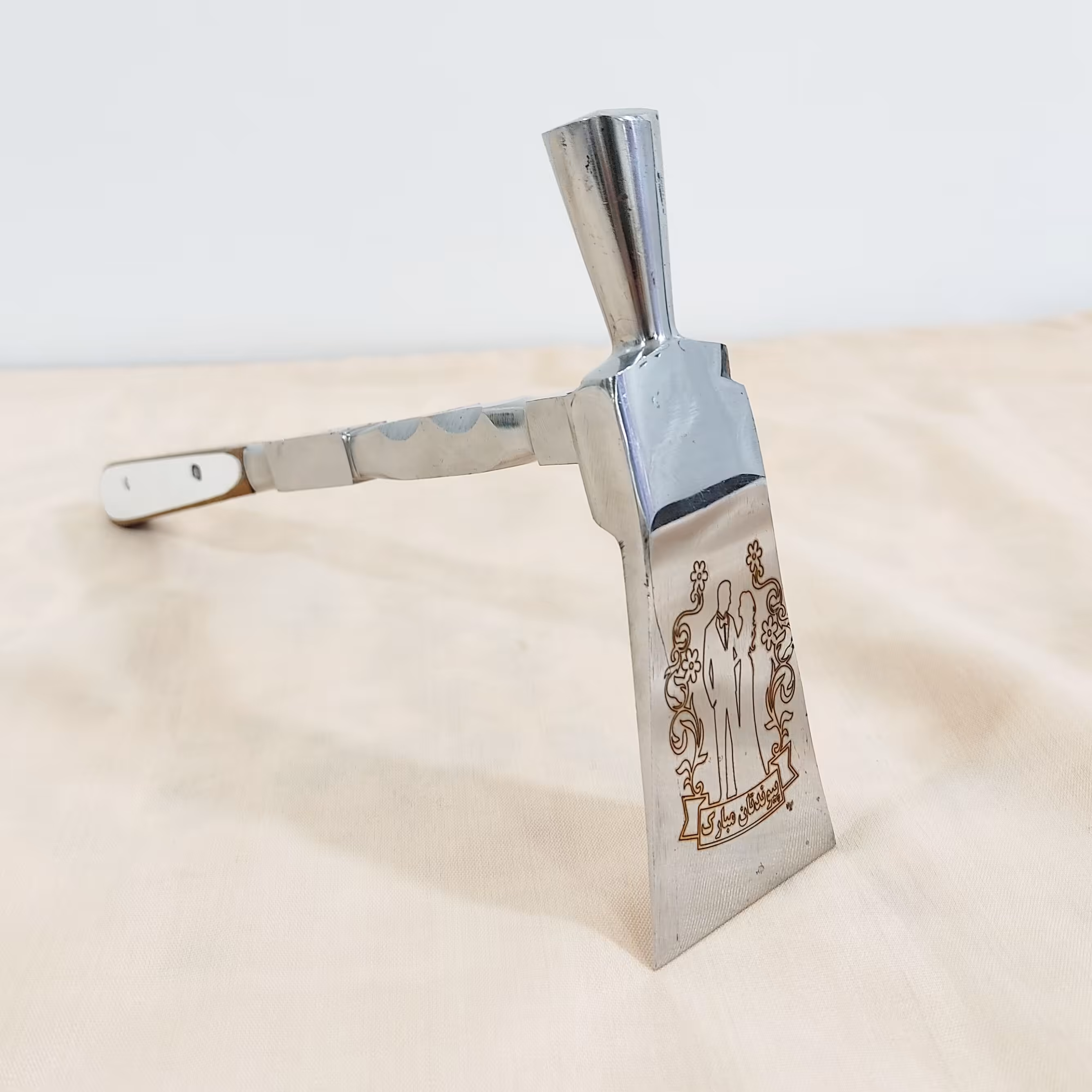 قند شکن دست ساز زنجان با مهر زنجان ، مناسب جهیزیه 