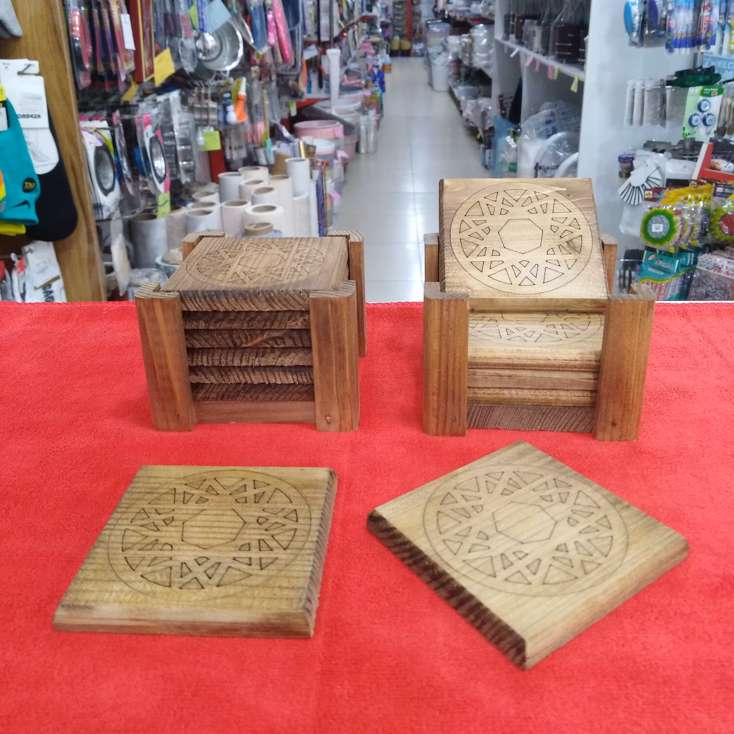 زیر لیوانی چوبی (چوب راش)