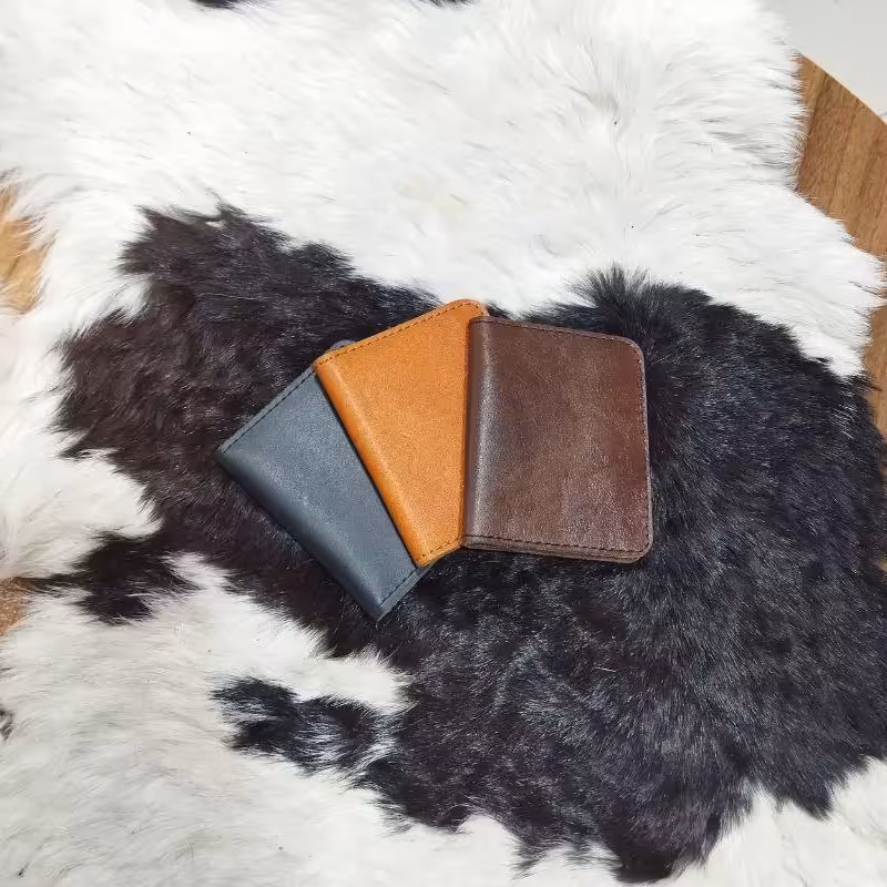 کیف جا کارتی چرم طبیعی گاوی کیف کارت جاکارتی چرم جادار