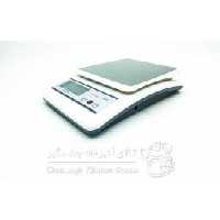ترازوی حمام دیجیتال یونیک UN-6510