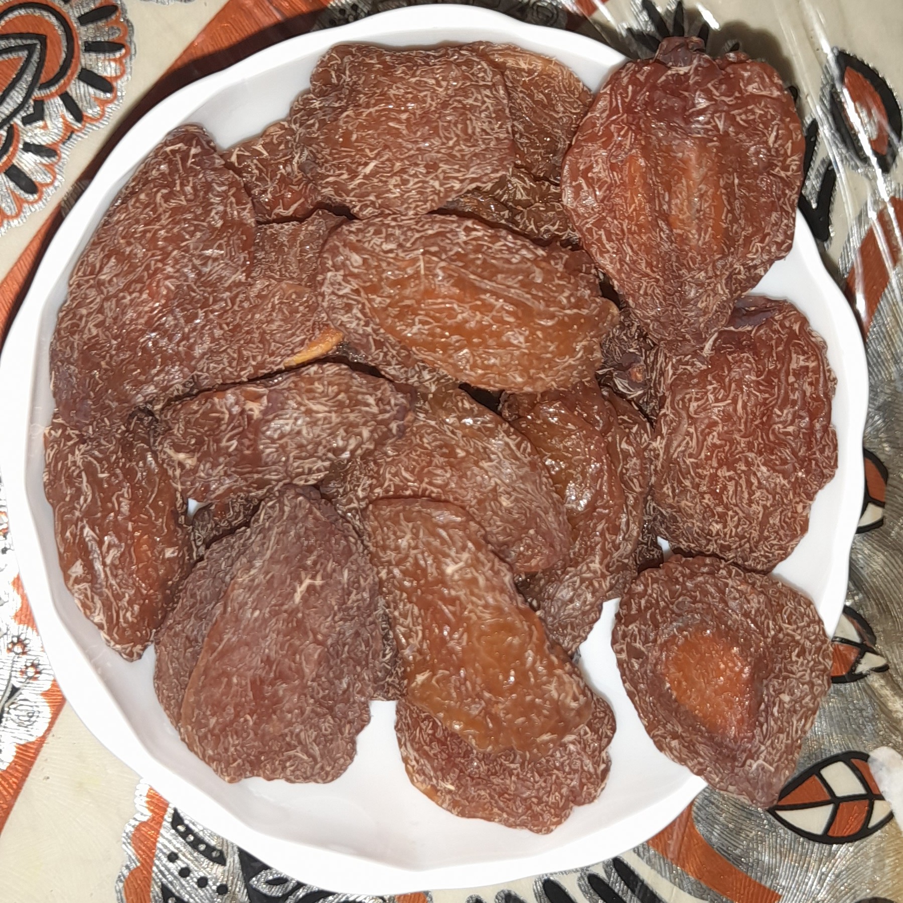 الو خشک خورشتی
