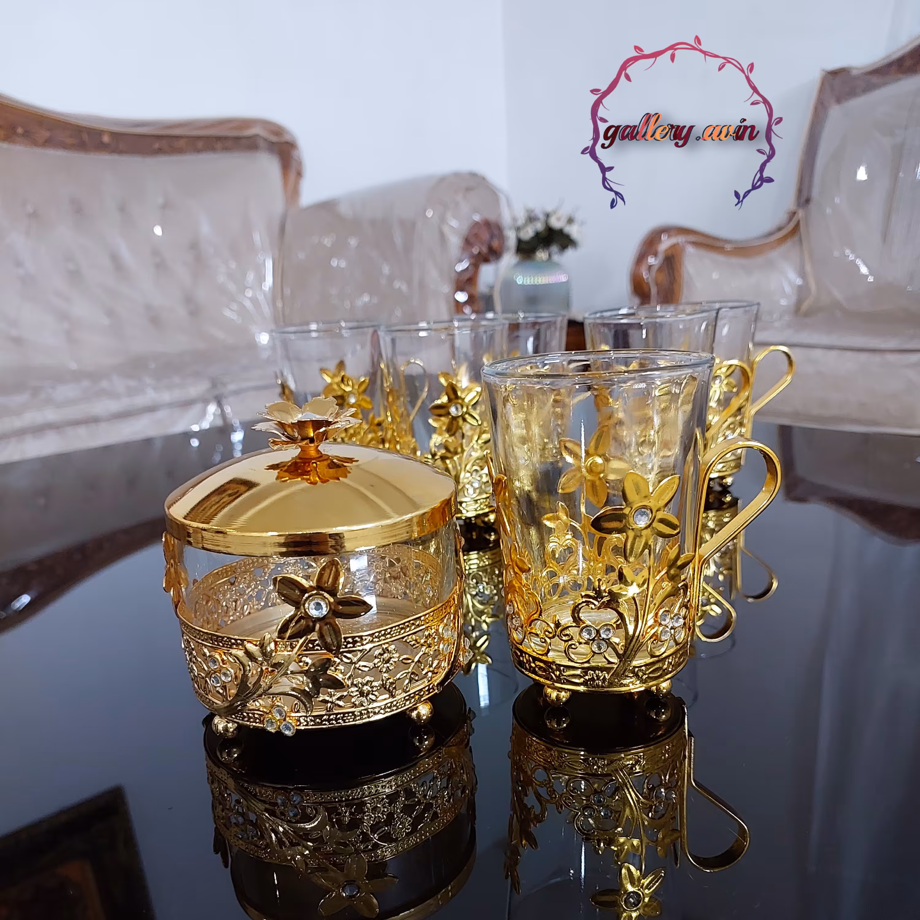 ست پذیرایی 6 نفره چایی طلایی همراه با قندون(پس کرایه) 