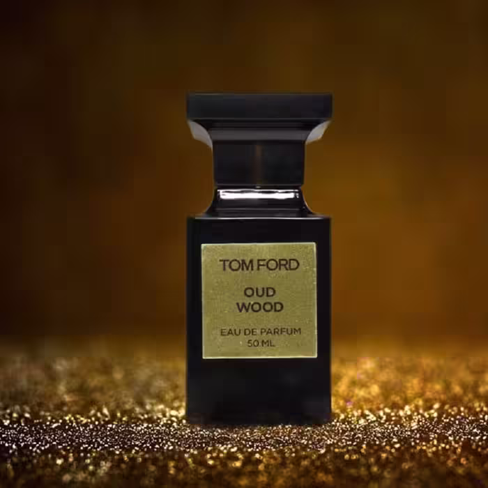 عطر عود وود  تامفورد(قیمت هر میل16هزار تومان)از برند جانرابر