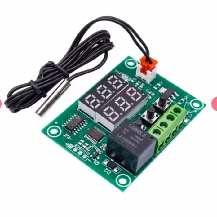 ماژول ترموستات دیجیتال XH-W1219 دارای نمایشگر و کلیدهای کنترلی