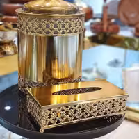 سطل و دستمال 