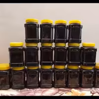 رب انار چترود. غلیظ شده با آب انار طبیعی با حرارت کم ومدت زمان طولانی