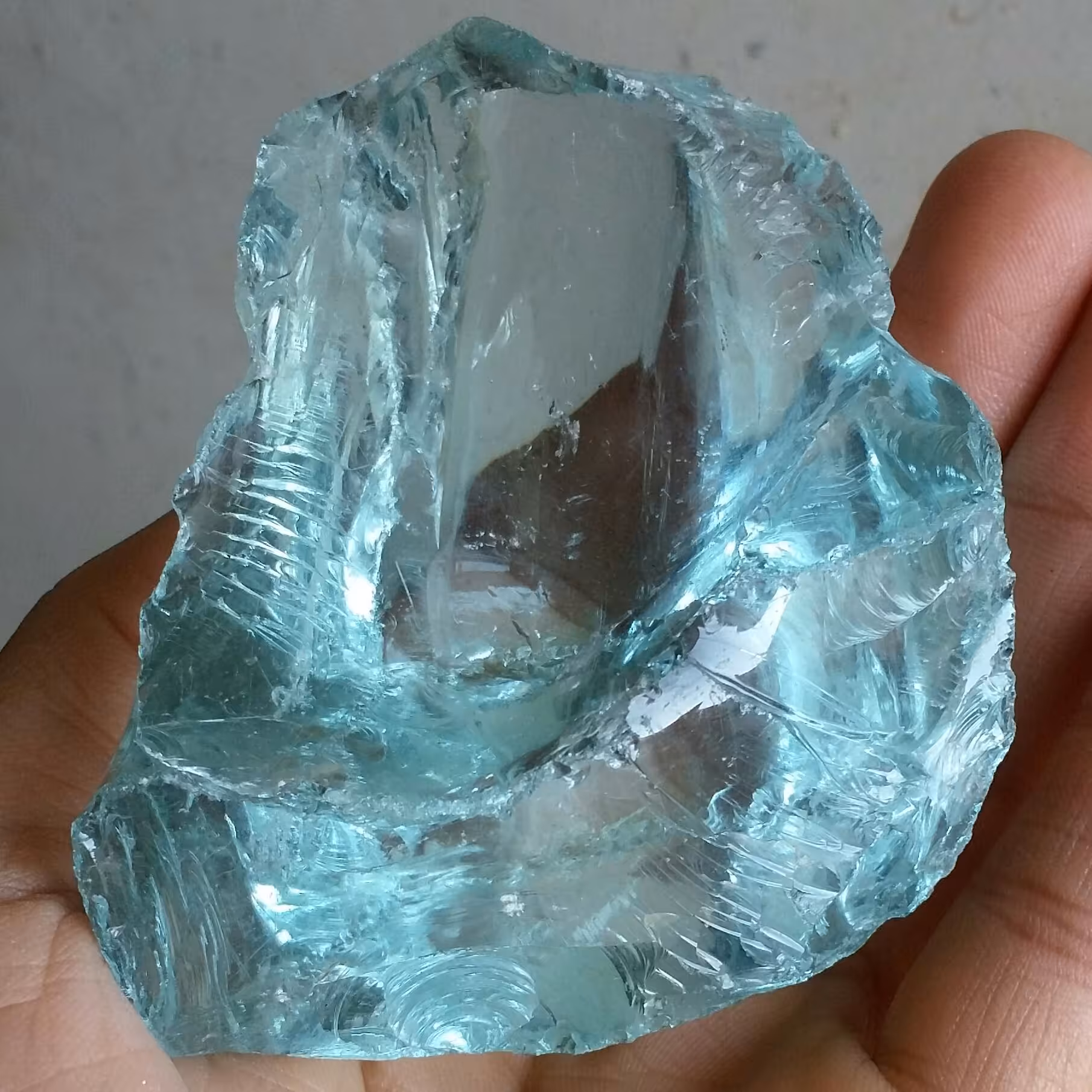 سنگ راف خام آبسیدین اصل محشر 100 در 100 طبیعی شاهکار خلقت
تصویر از چند جهت محصول
با قابلیت ساخت چندنگین محشر کد 7899
