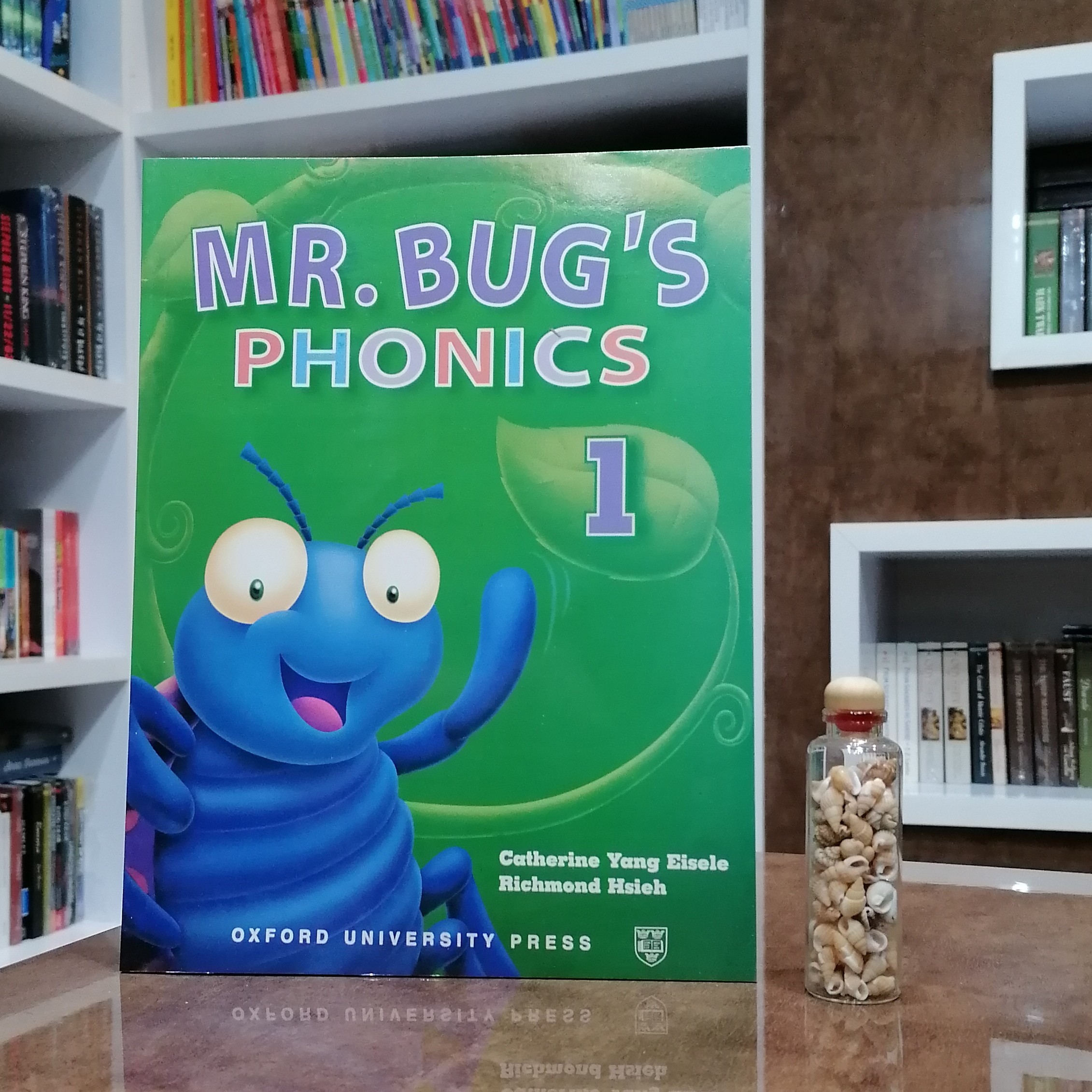 کتاب Mr Bugs Phonics 1
