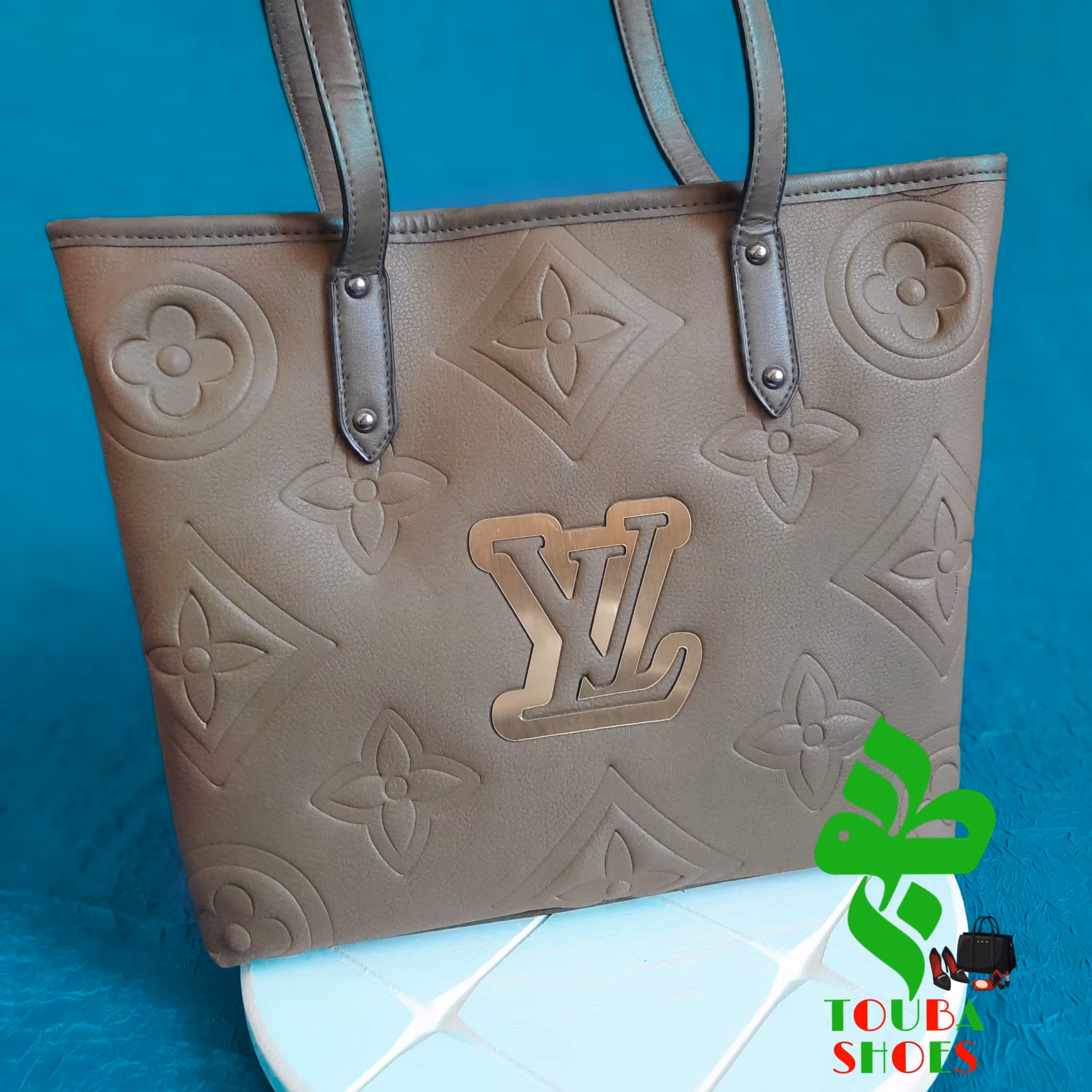 کیف زنانه LVابعاد 30در 32سانت رنگبندی سبز و سرمه ای