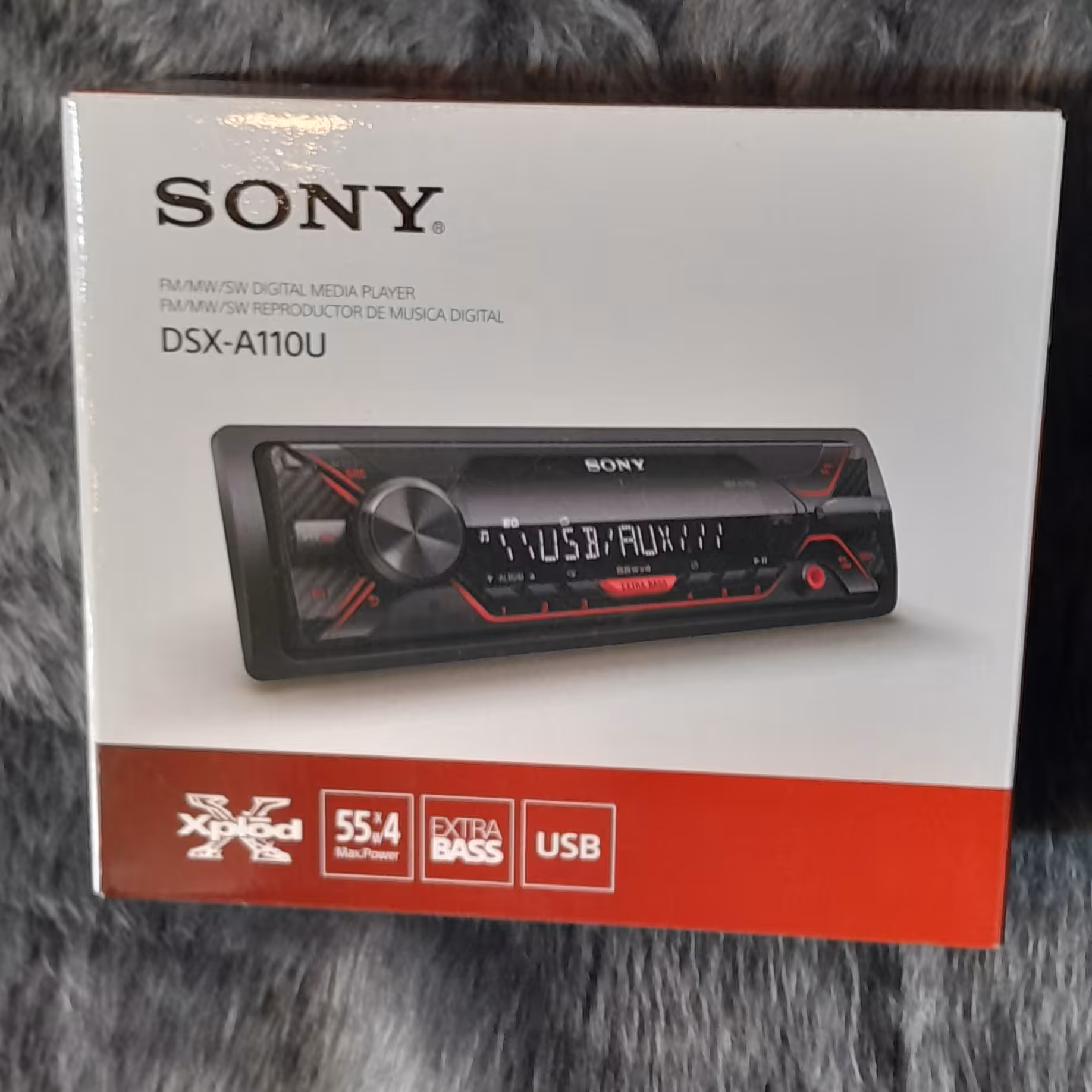 پخش سونی DSX.A110U دارای 2خروجی یو اس بی آیو ایکس  آک ..مناسب سیستم 