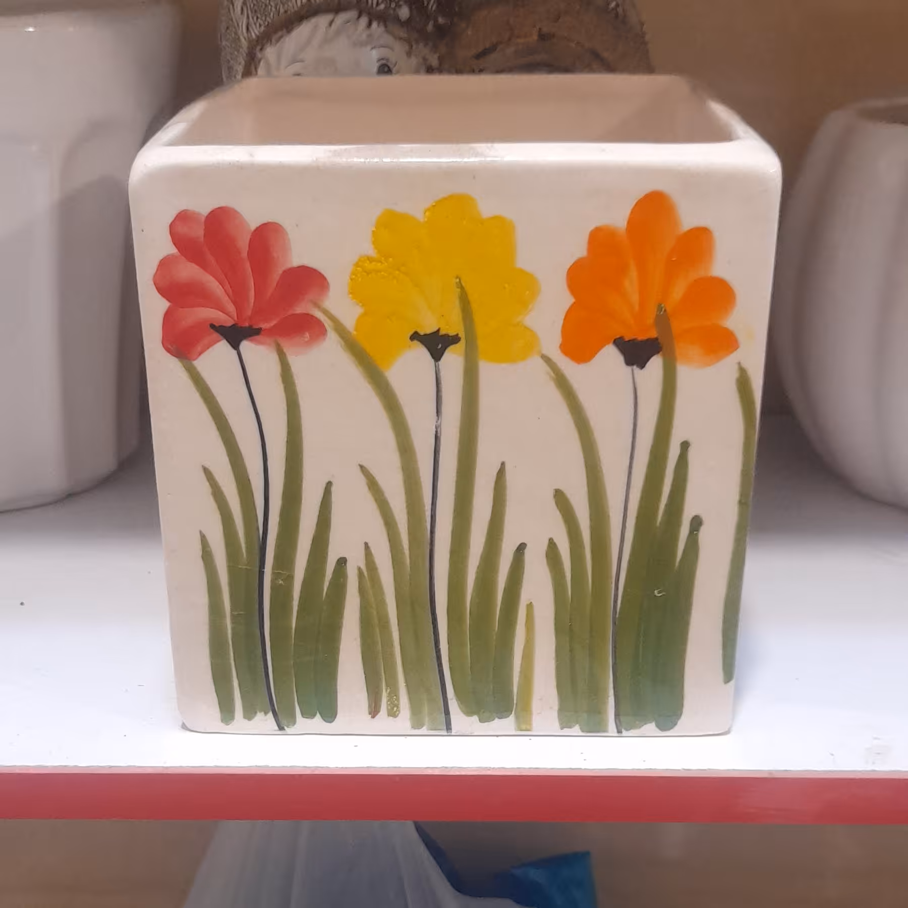 گلدان مربعی گلدار 