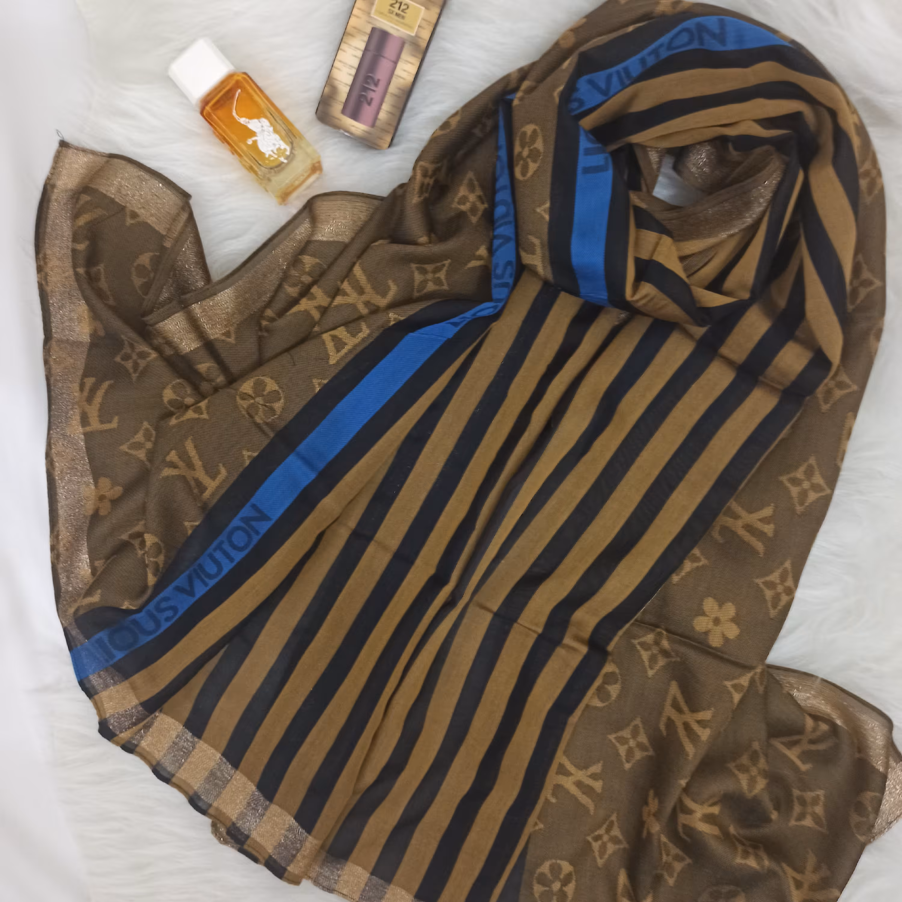 شال مارک lv مزونی