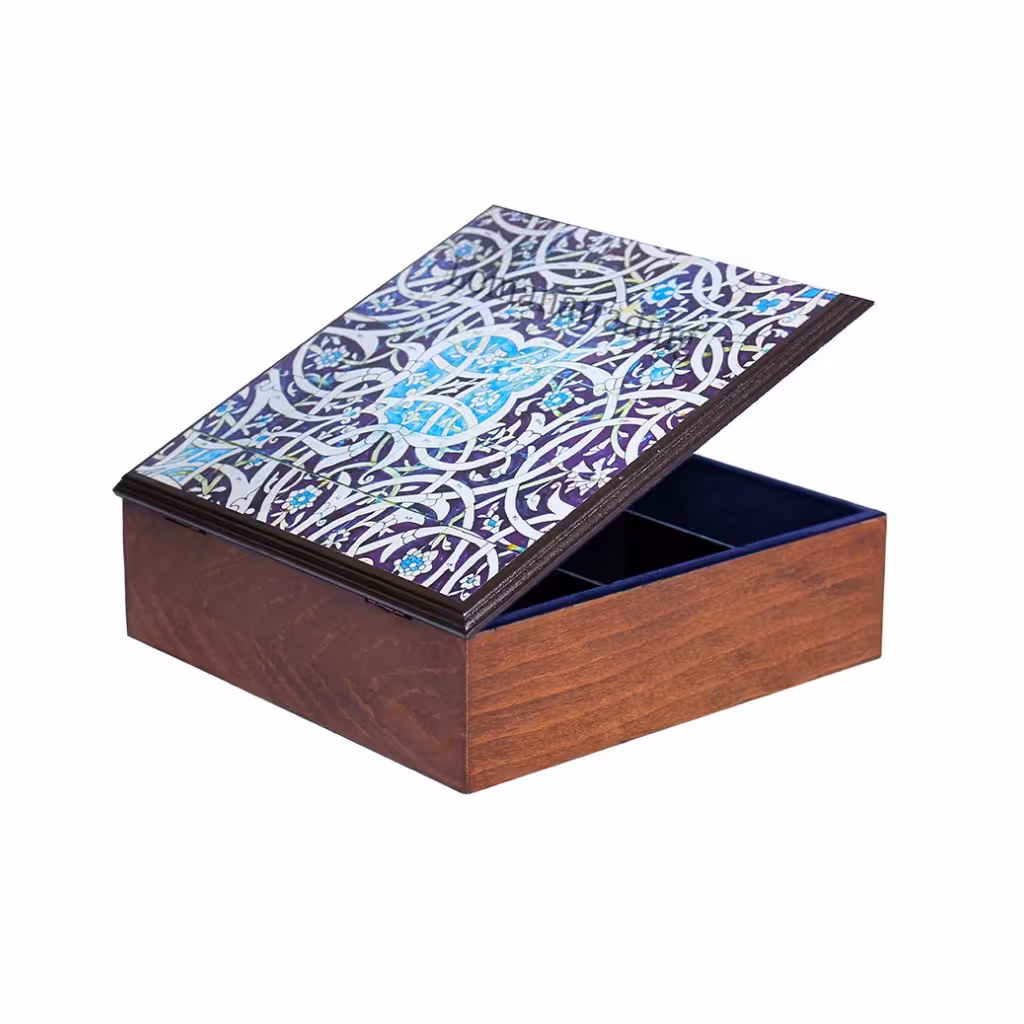 باکس بزرگ سرمه ای قدیم