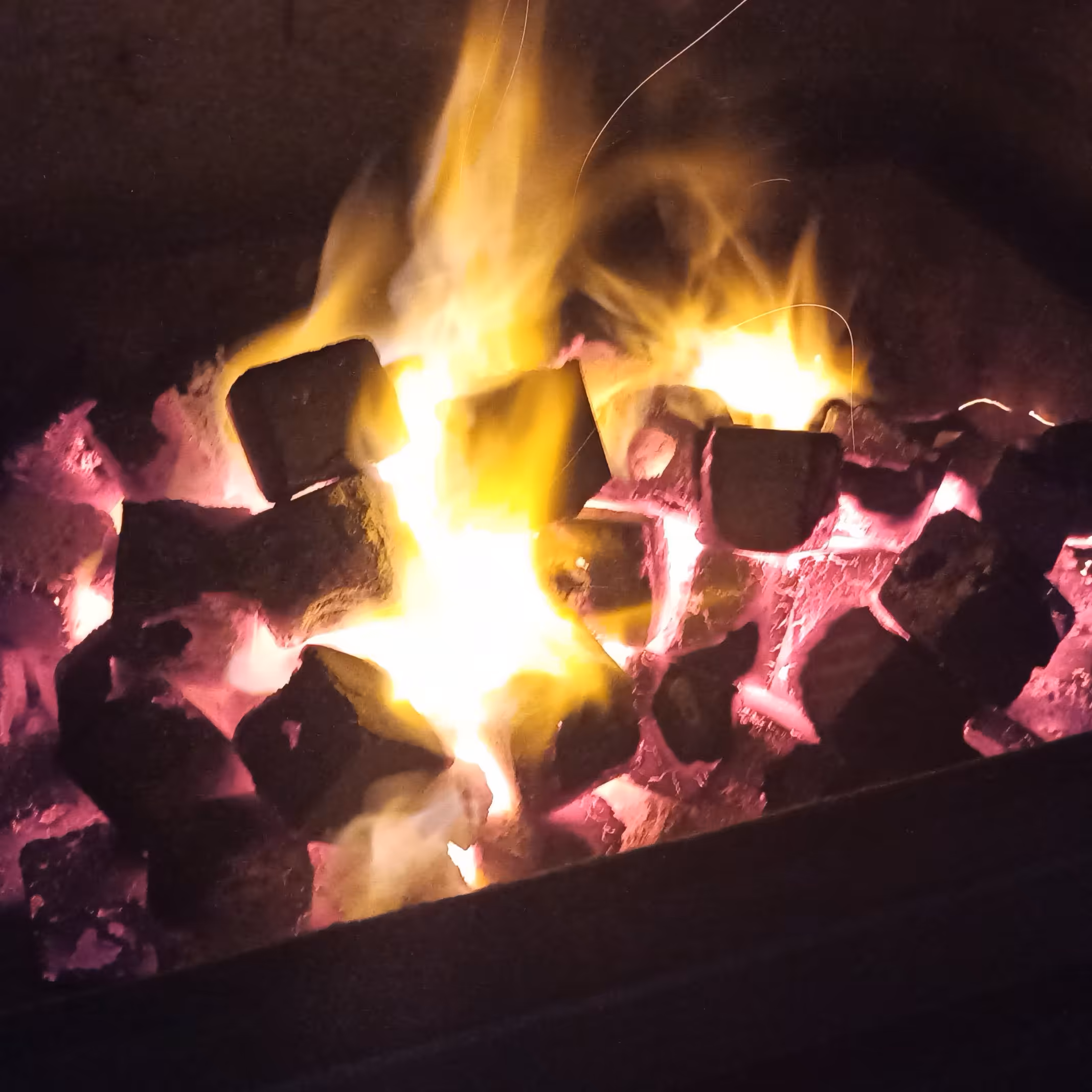 زغال کبابی فشرده خاک زغالی