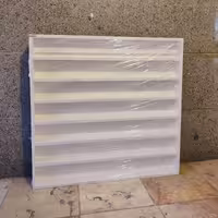 استند دیواری ارایشگاهی