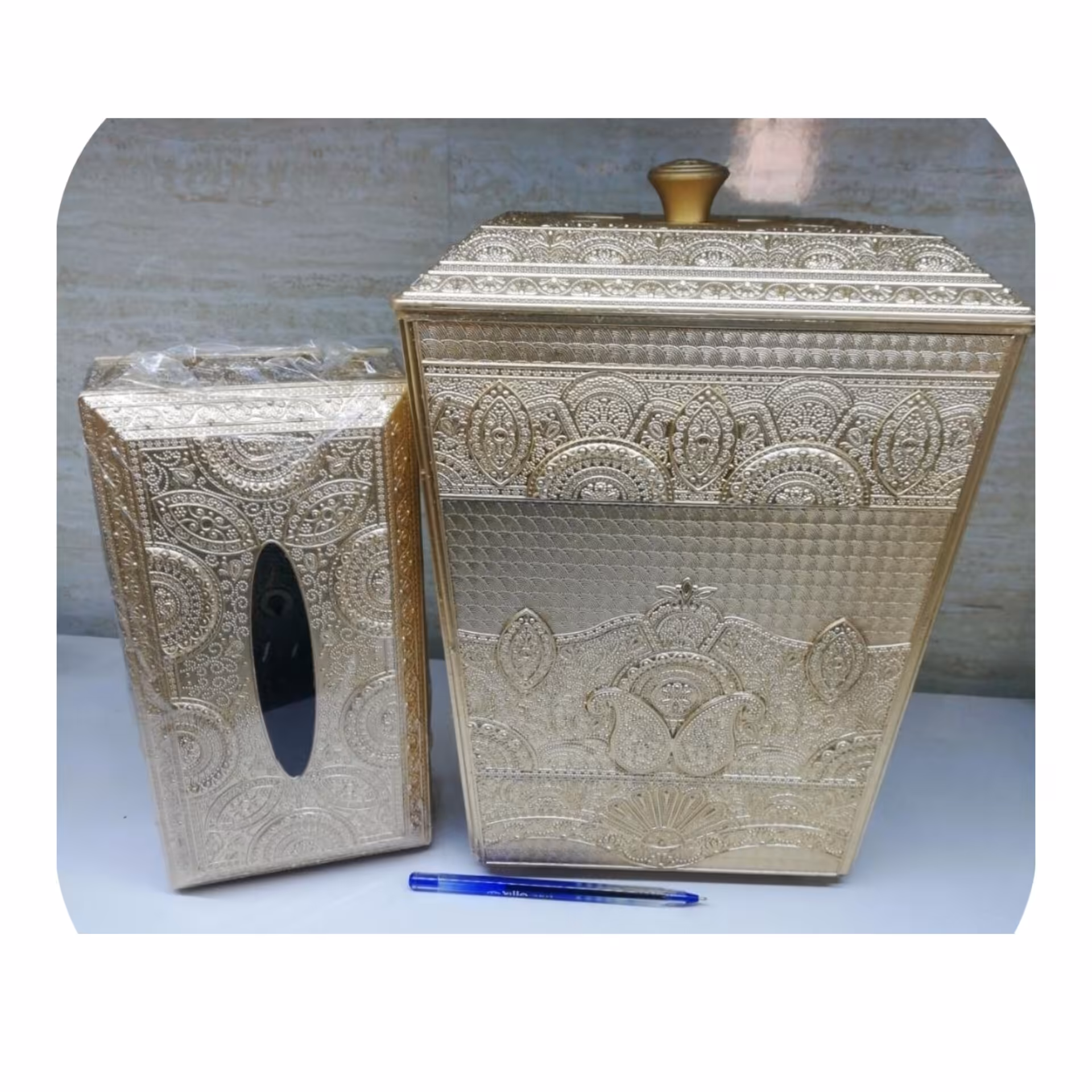 سطل و جا دستمالی