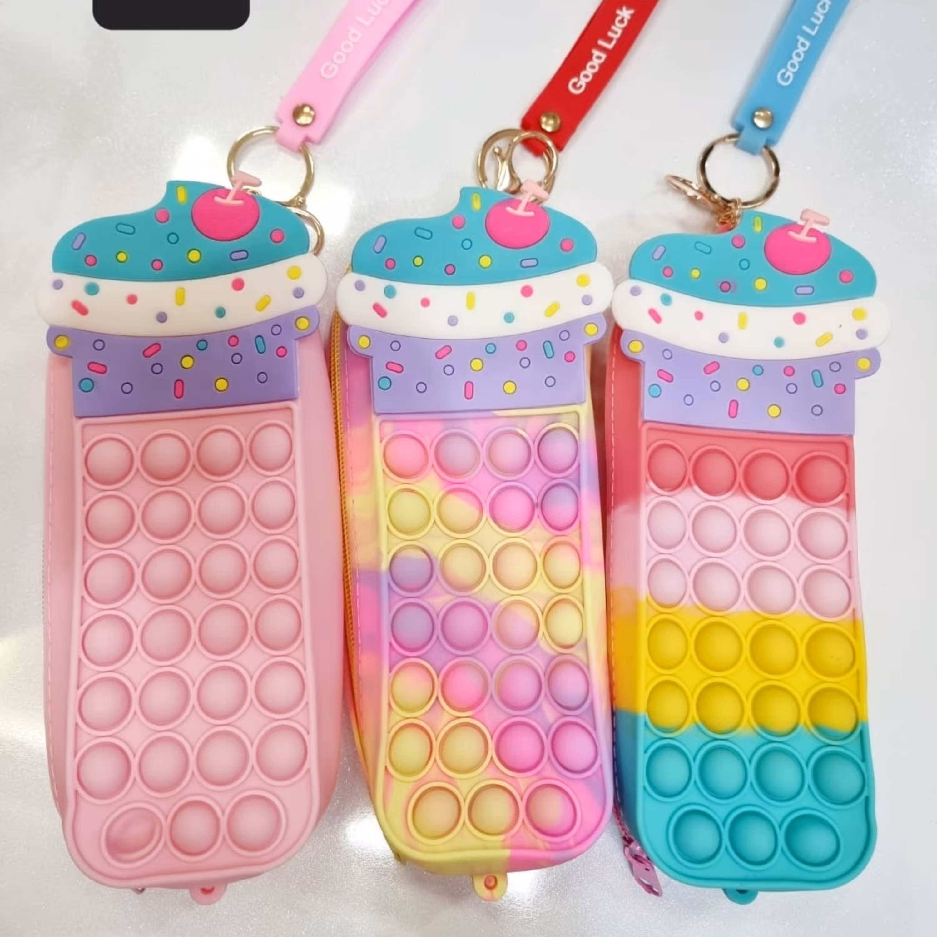 جامدادی طرح بستنی پاپیتی  جنس سیلیکون 