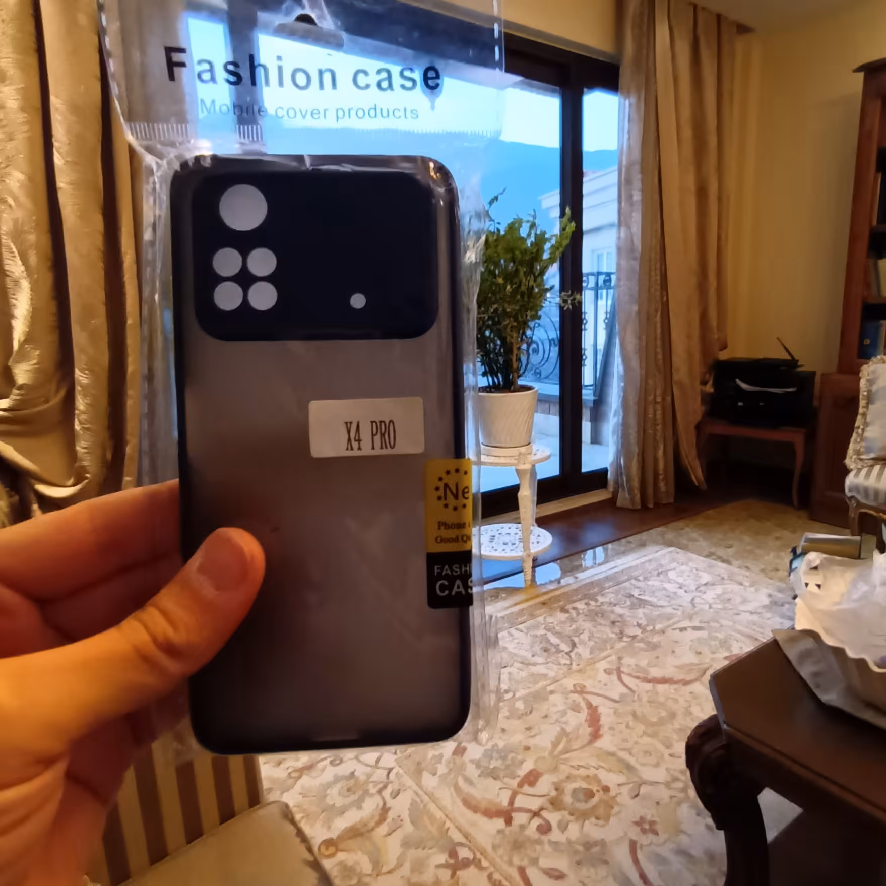 قاب پشت مات محافظ لنزدار مدل m4 Pro رنگ سرمه ای