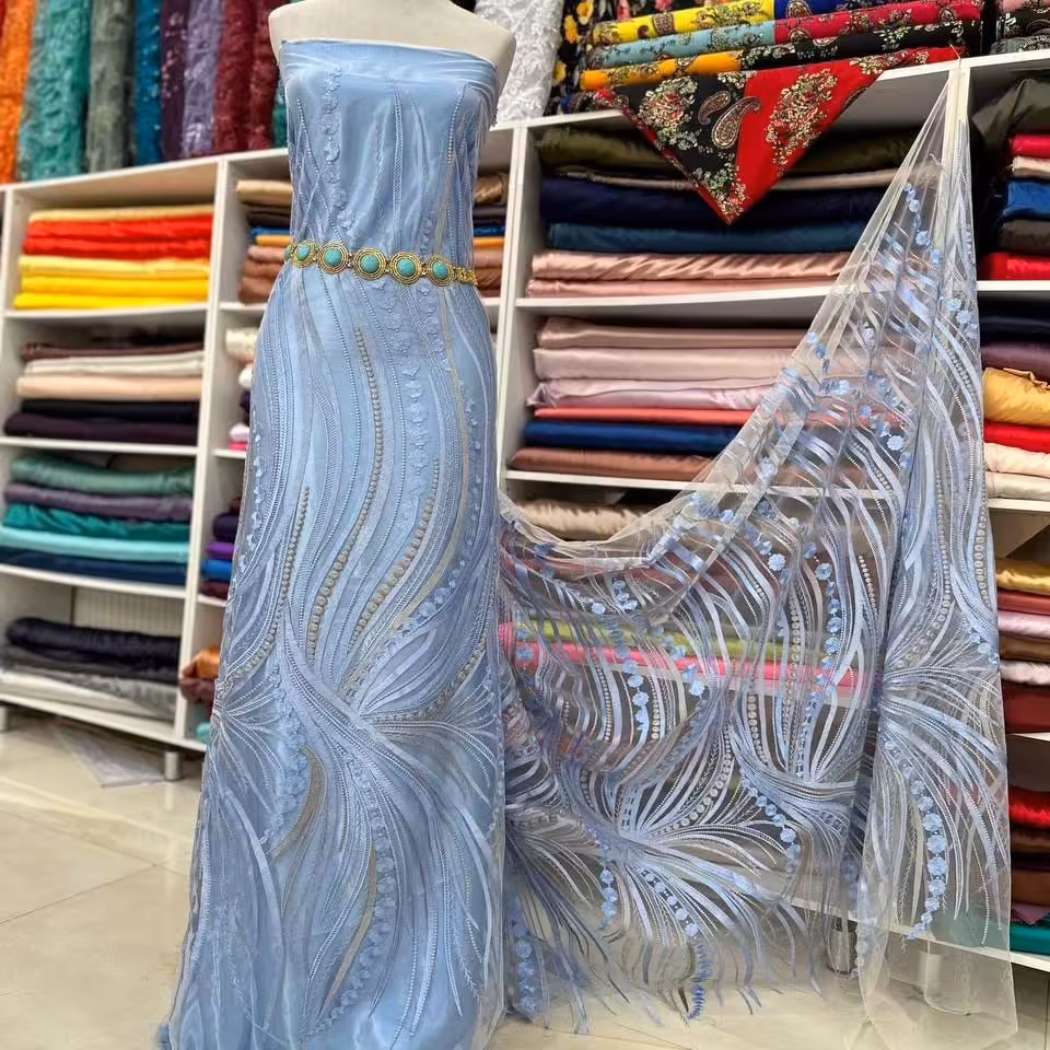 پارچه دانتل حاشیه فول ابریشم دوزی مجلسی 