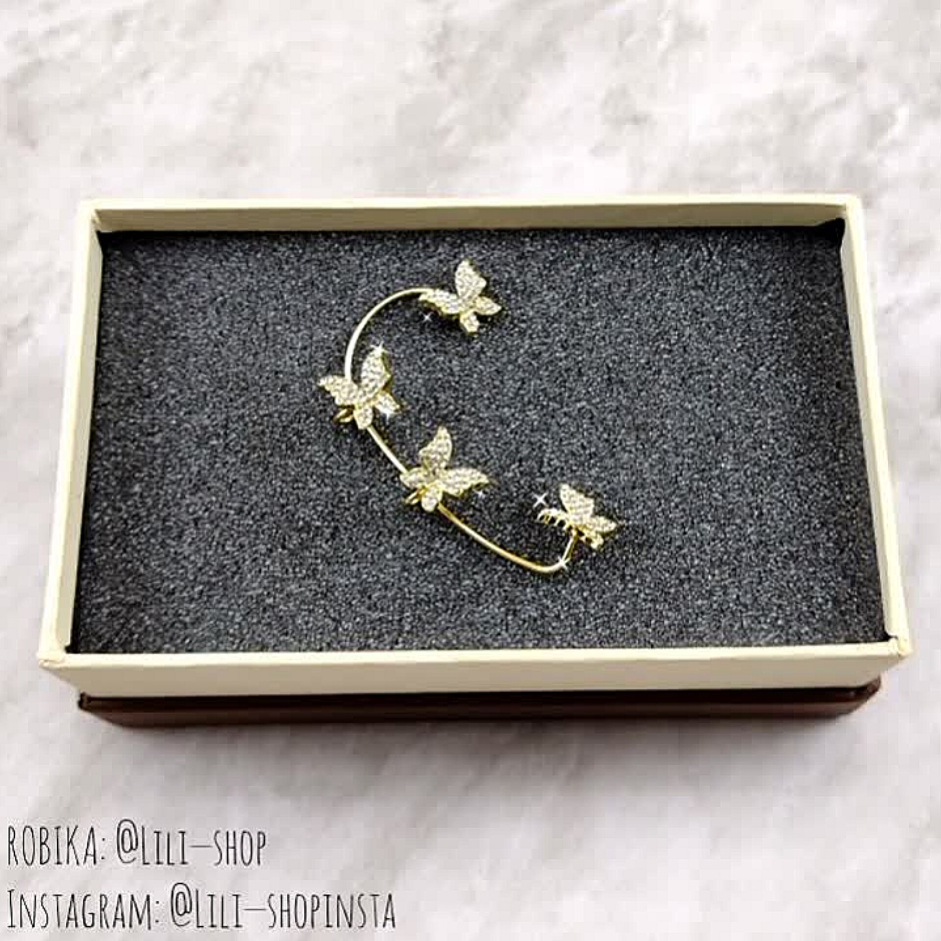 گوشواره بلوتوثی پروانه (رنگ ثابت)