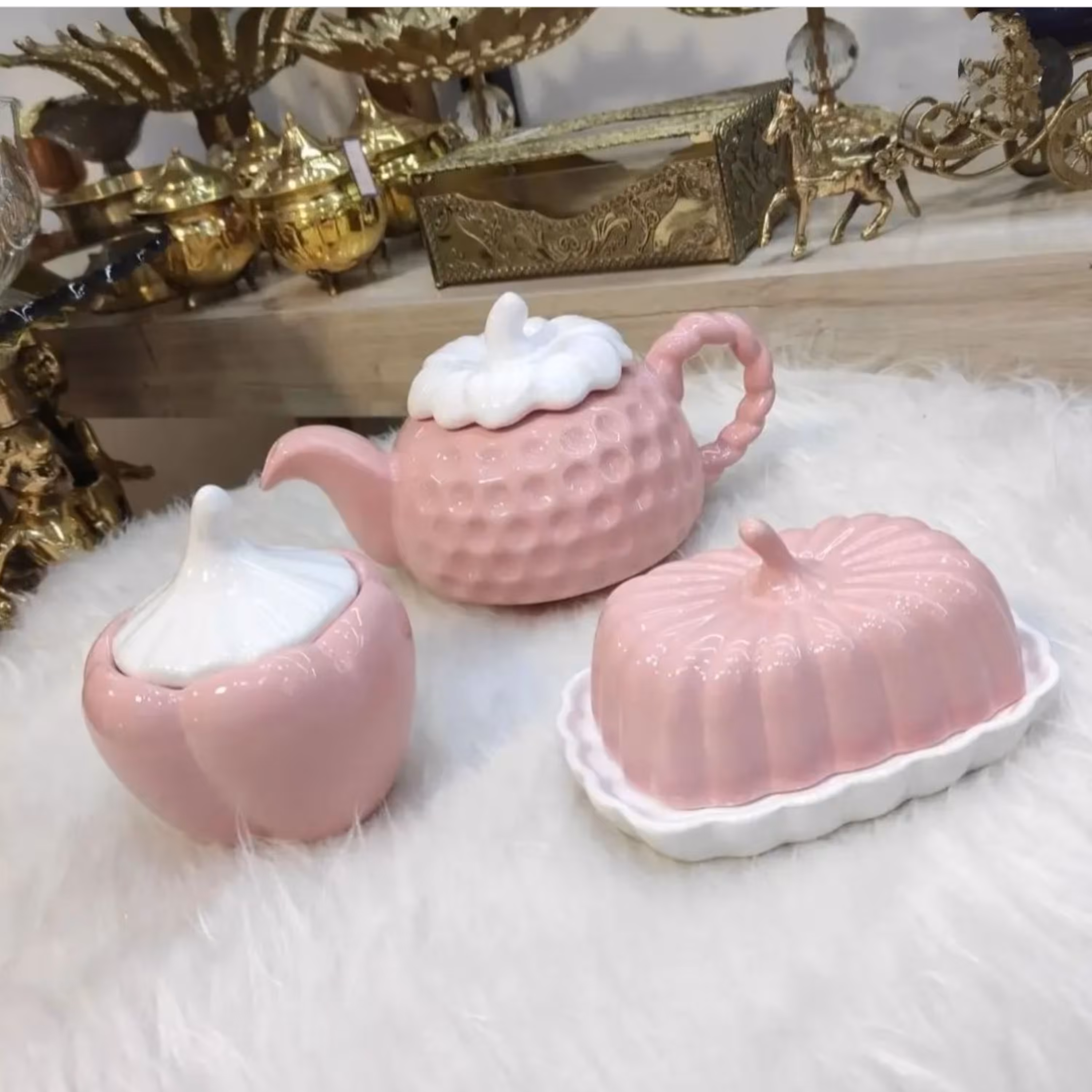 ست قوری قندان وکره خوری دارای رنگ بندی سرامیکی