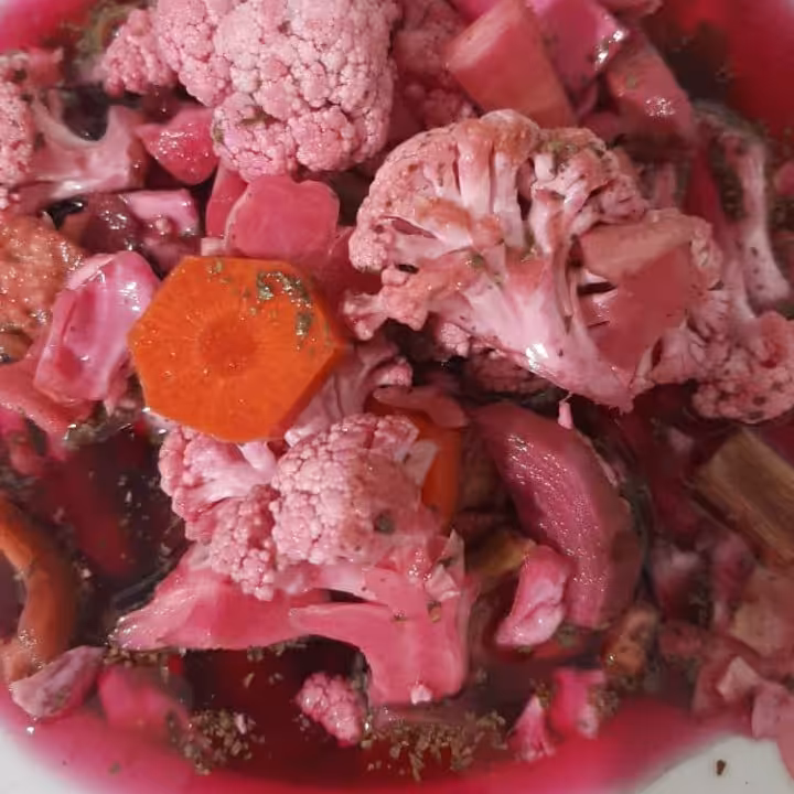 ترشی مخلوط (هفته بیجار)500 گرمی مجلسی محصولات خانگی و درجه یک شیوا