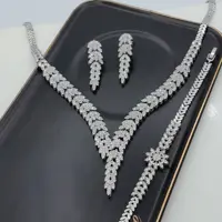سرویس جواهری پرنس گردنبند دستبند و گوشواره رنگ ثابت بدون حساسیت 