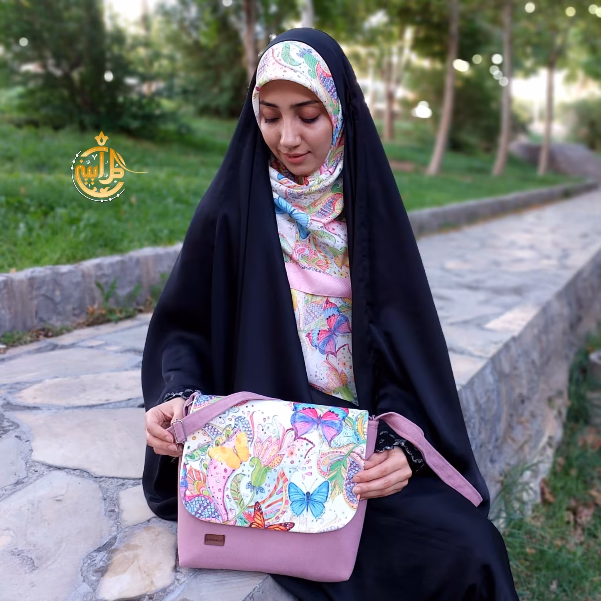 ست پرفروش کیف و روسری مدل پروانه های رنگی 