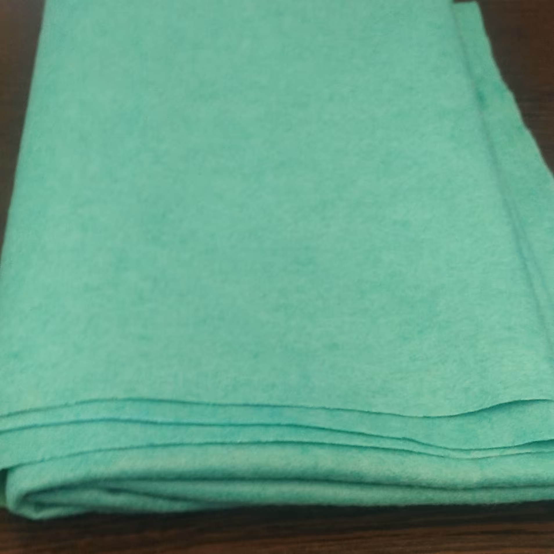 نمد متری سبزآبی روشن 1 متر