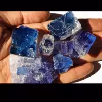 نمک آبی طبیعی سنگ نمک آبی سنگ نمک انرژی نمک ابی خوراکی نمک مات پودر نمک  آبی مغز نمک آبی