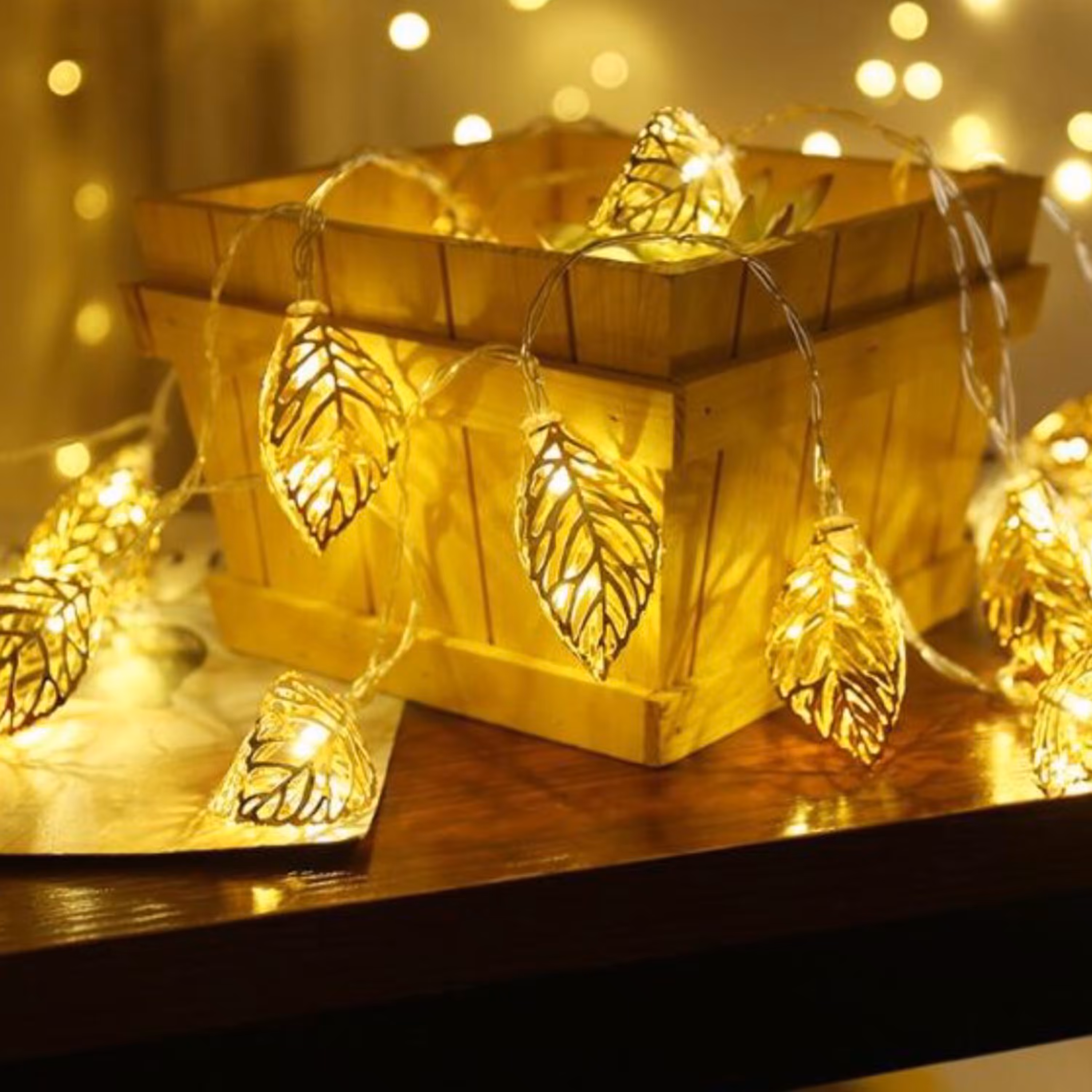 ریسه برگ فلزی