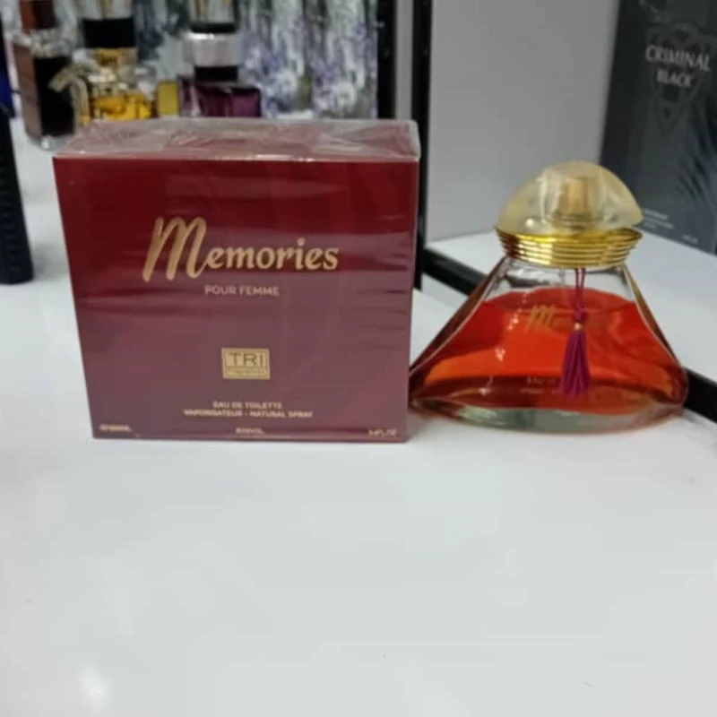 ادکلن زنانه Memories اماراتی