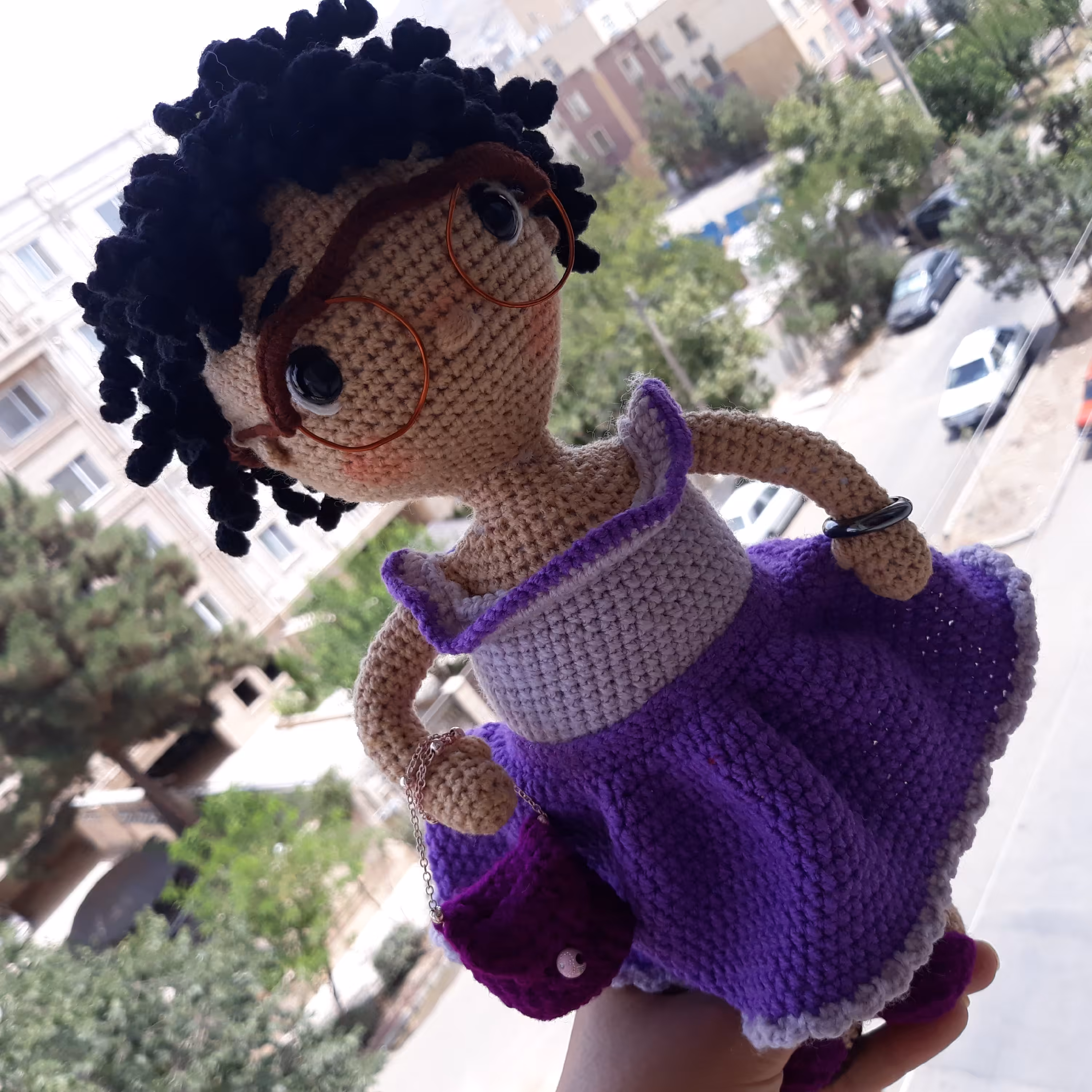 عروسک قلاب بافی و دست بافت با نام مریم بانو