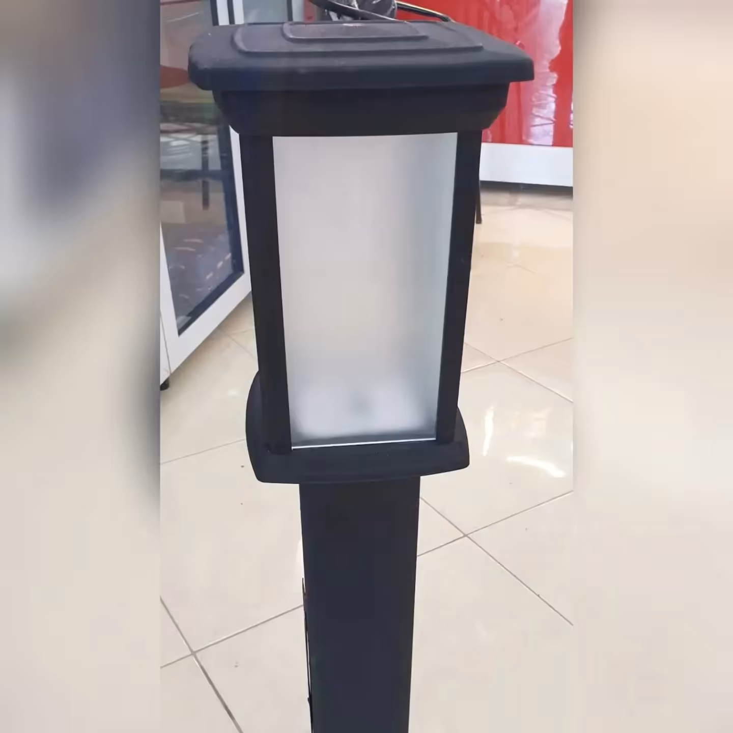 پایه پارکی فلزی  80 سانتی مدرن مشکی با چراغ 30 وات نور نچرال