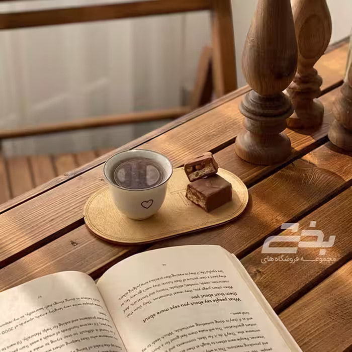 قهوه خوری زیره دار چوبی