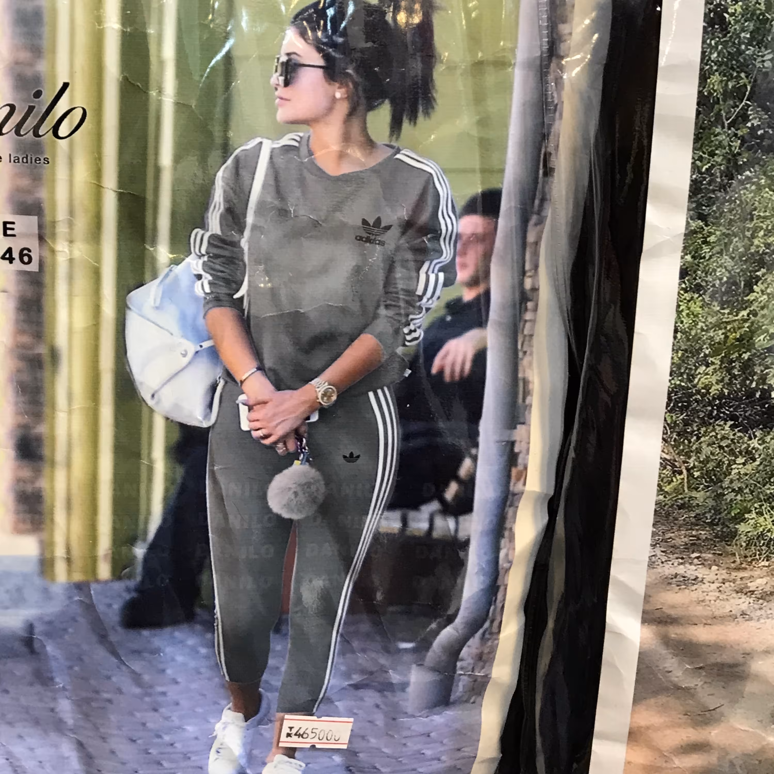 بلوزو شلوار  پاییزی بسیار زیبا وجذاب وپر طرفدار بارنگ خیلی زیبا