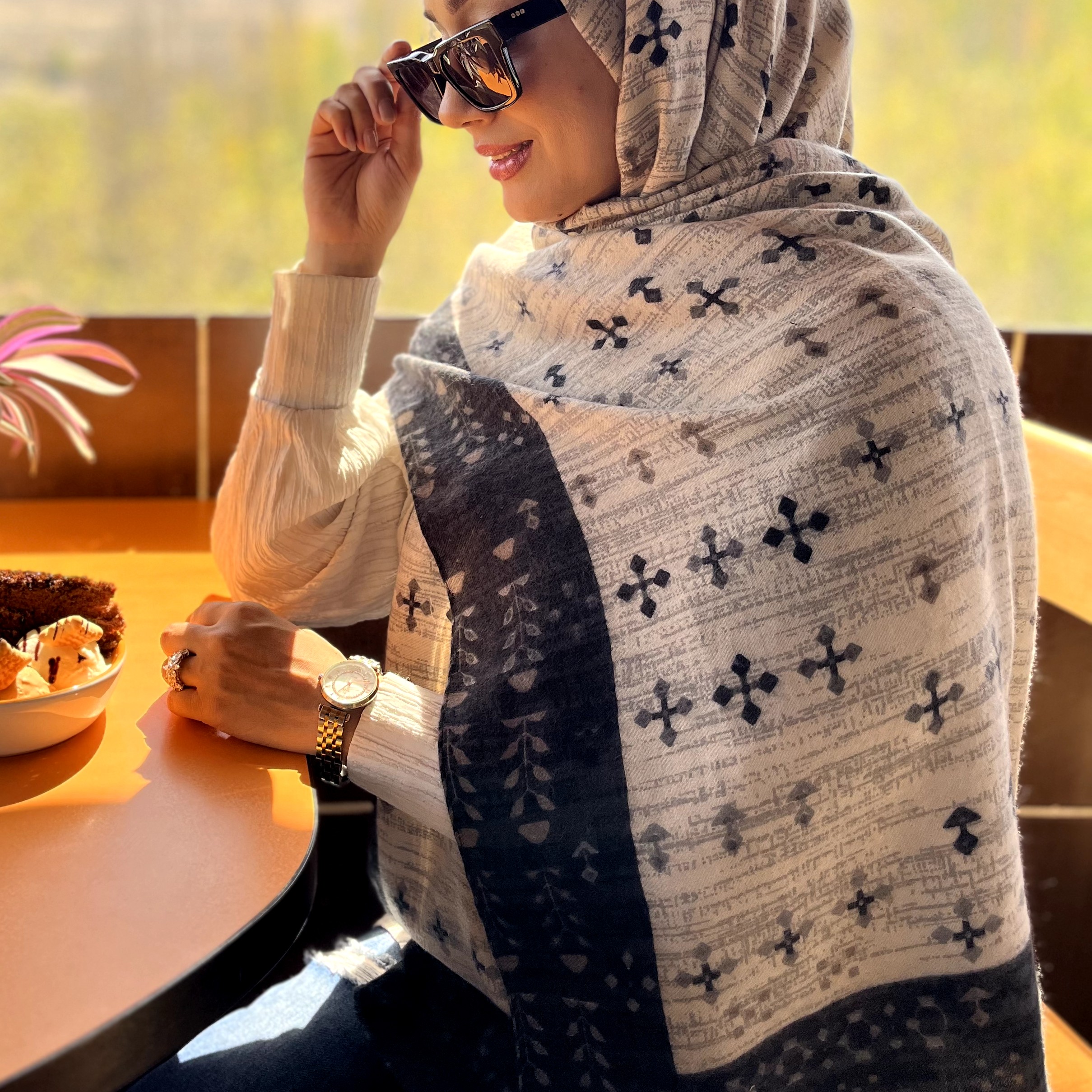 شال موهر جذاب 