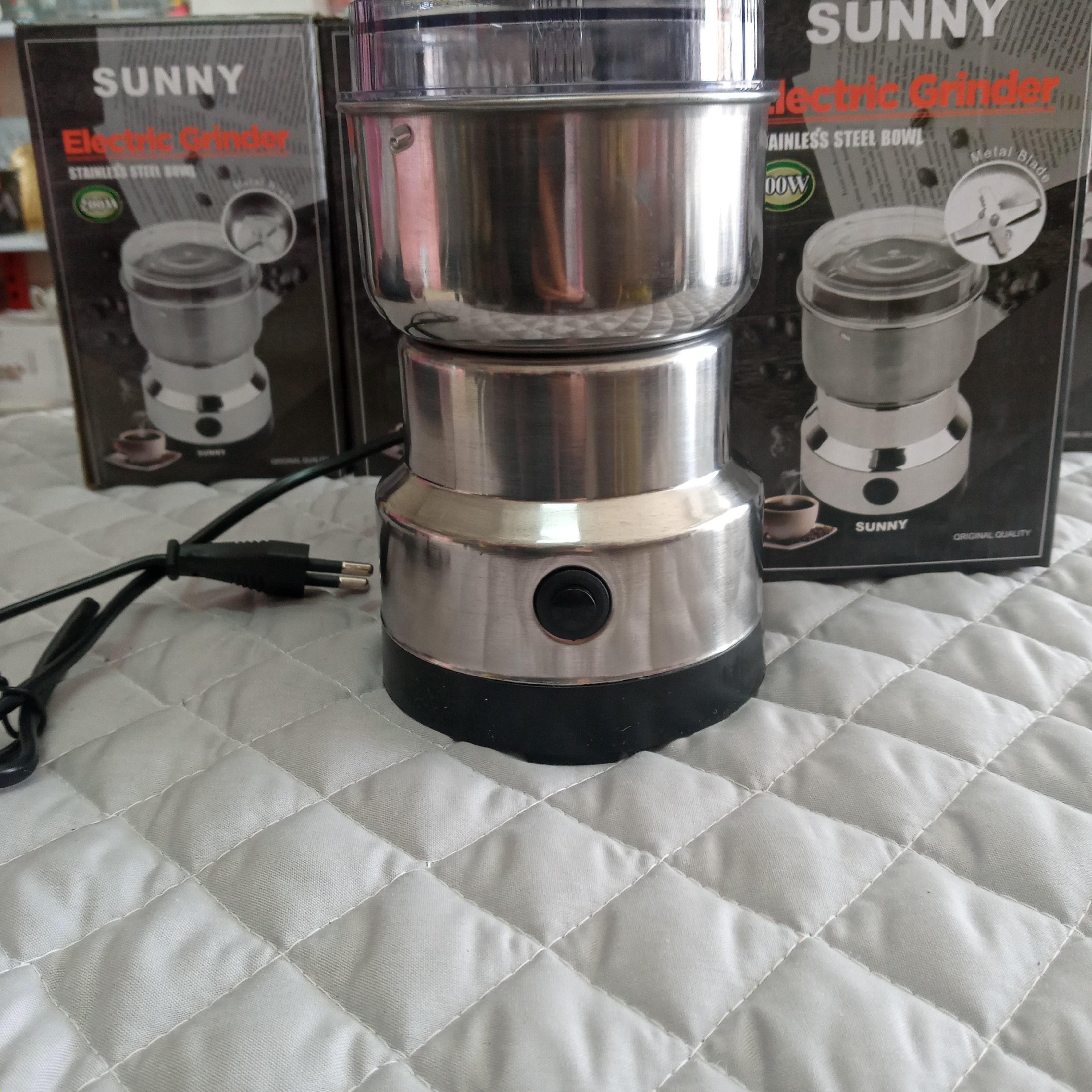 آسیاب برقی 4 تیغه  مارک SUUNY سانی 200 ولت کاسه استیل ضد زنگ برای آسیاب قهوه و برنج و خشکبار  ظرفیت 50 گرم 