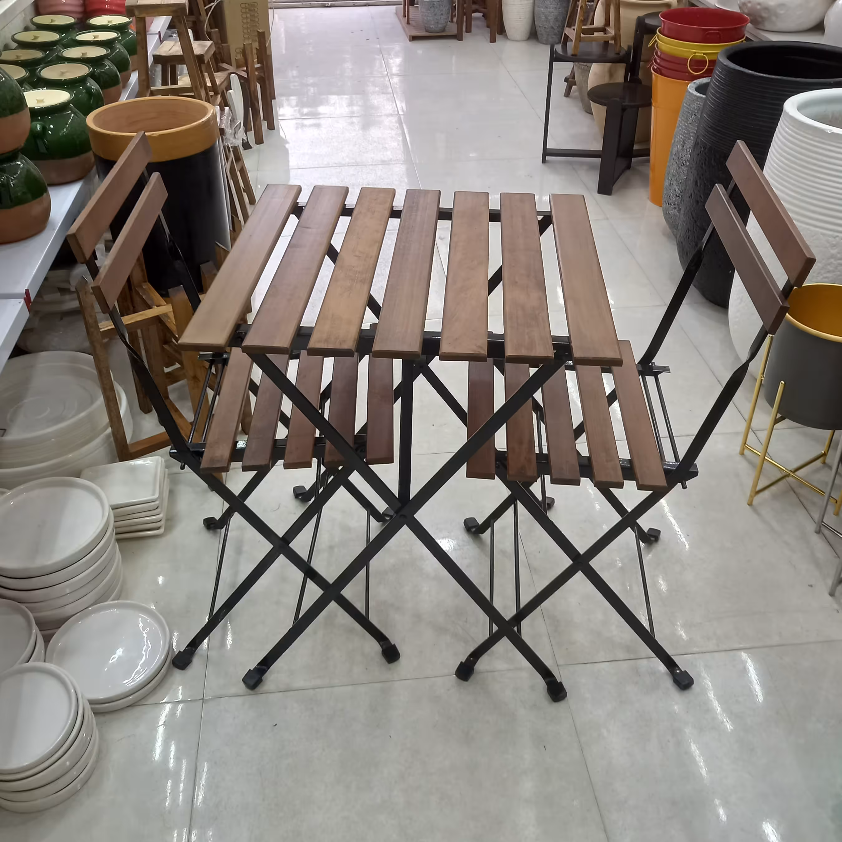 میز و صندلی تا شو تراس و باغ