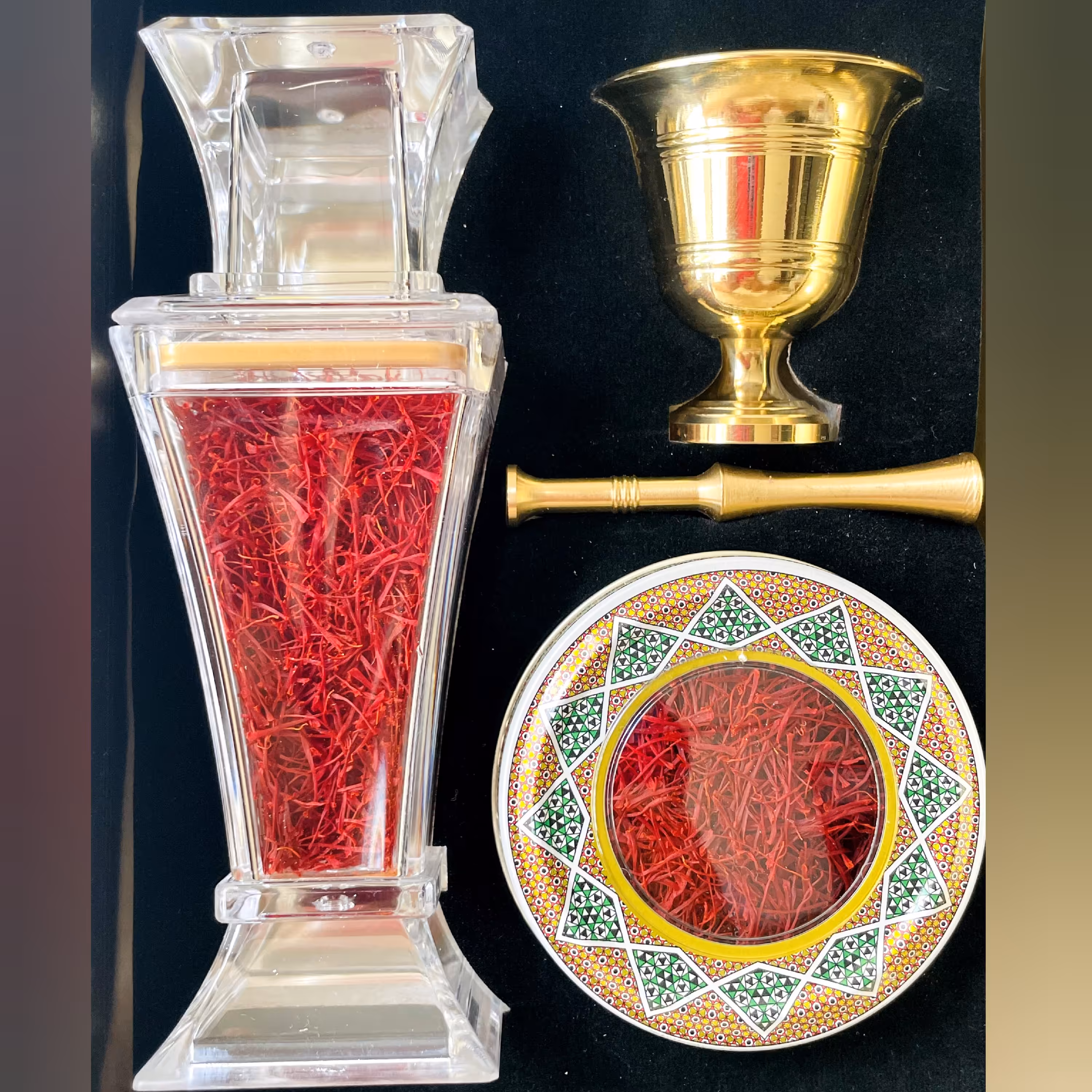 پک هدیه زعفران  