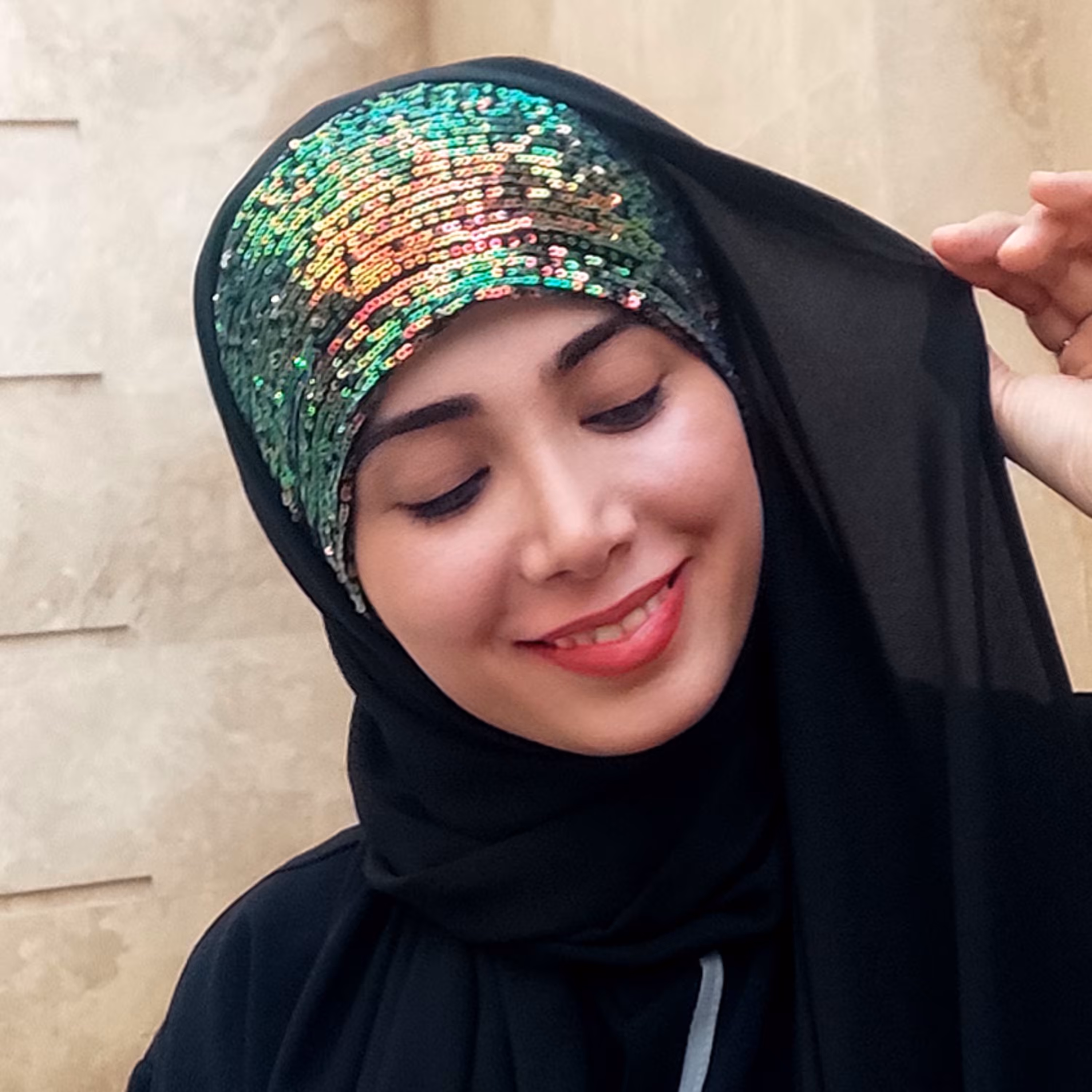 هدشال مجلسی مشکی با هد پولکی جنس کرپ حریر  