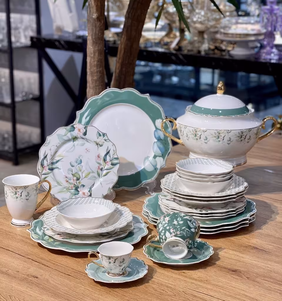 سرویس کامل غذا خوری و پذیرایی green flower