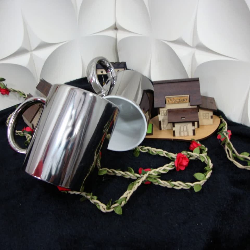 لیوان پلاتینه براق نقره ای