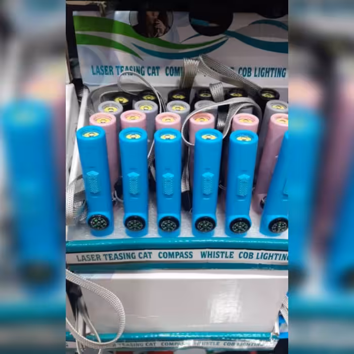 لیزر  3 کاره  متوسط قطب نما دار با چراغ قوه قوی و جنس خوب 