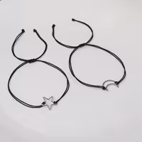 ست دستبند ماه و ستاره