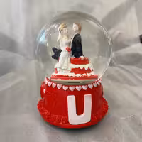 گوی موزیکال برفی عاشقانه عروس داماد کوکی بزرگ کد 2