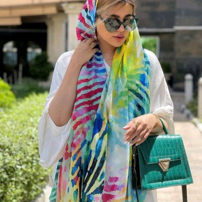 شال نخی رنگی