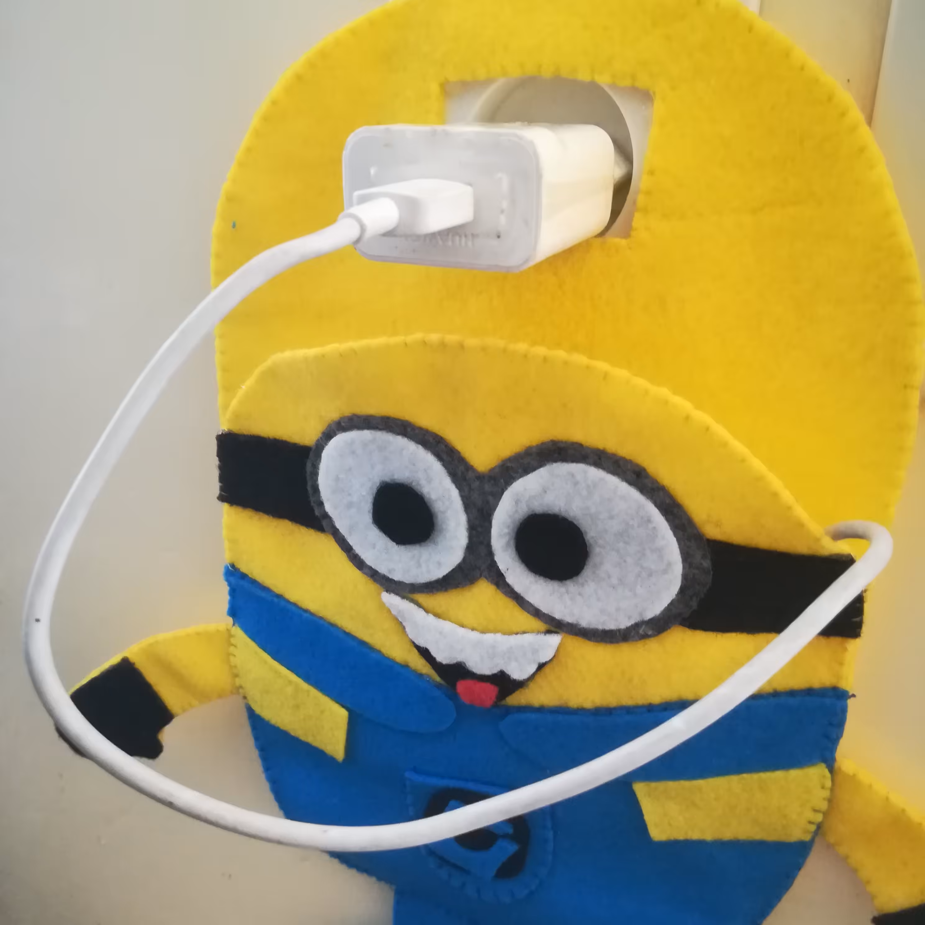 جاشارژری نمدی